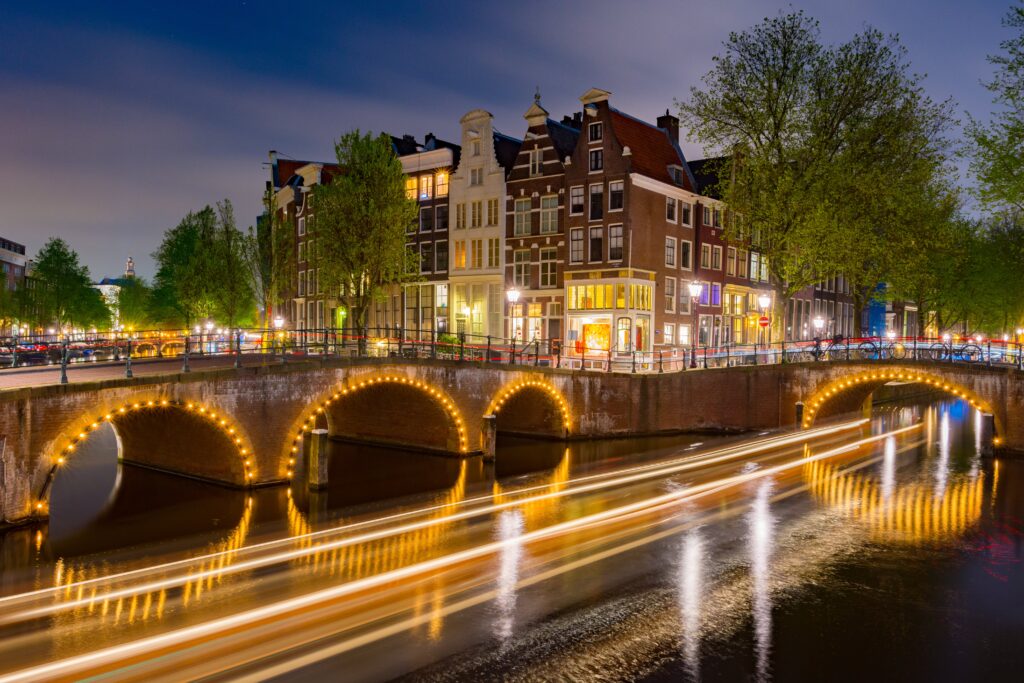 Amsterdã em Fevereiro: O Encanto do Inverno nas Margens dos Canais