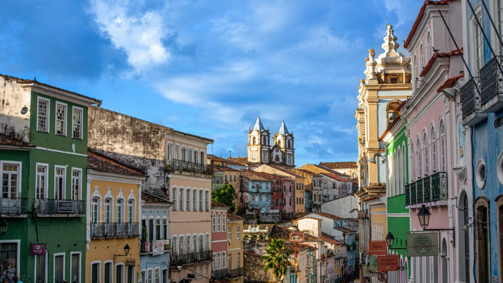 Salvador em Outubro: Cores, Festivais e a Alma Baiana em Destaque